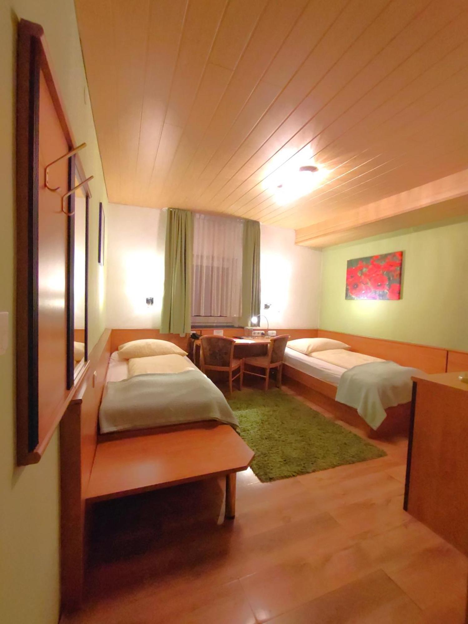 Zweibettzimmer